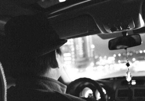 在法庭上的证人证言应该怎么写